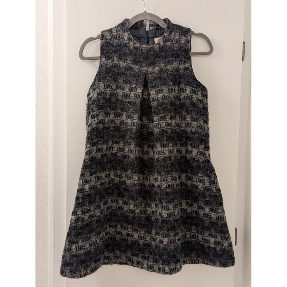 aoyama itchome Wool Blend Sleeveless A-Line Dress With Pleated Front Detail Back